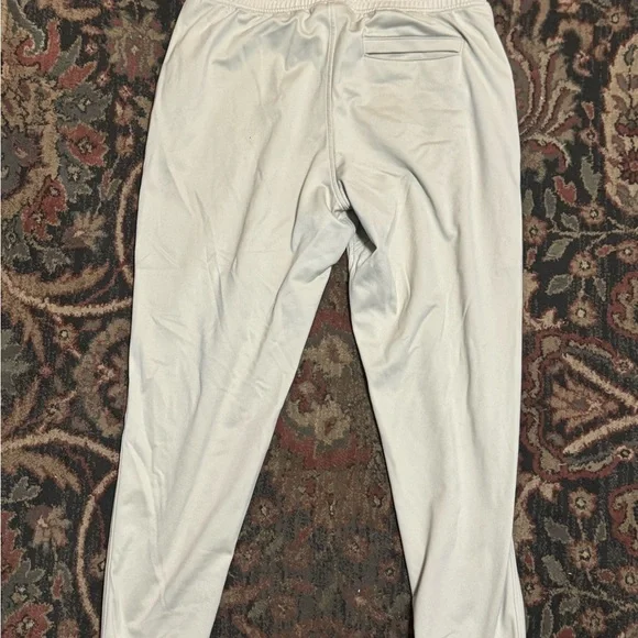 Under Armour Men's Cream Jogger Pants - Picture 3 of 4